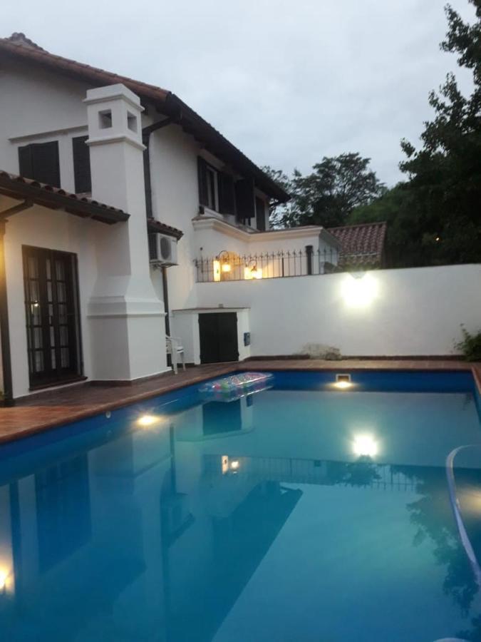 Los Mandarinos B&B Con Paladar Casero 萨尔塔 外观 照片